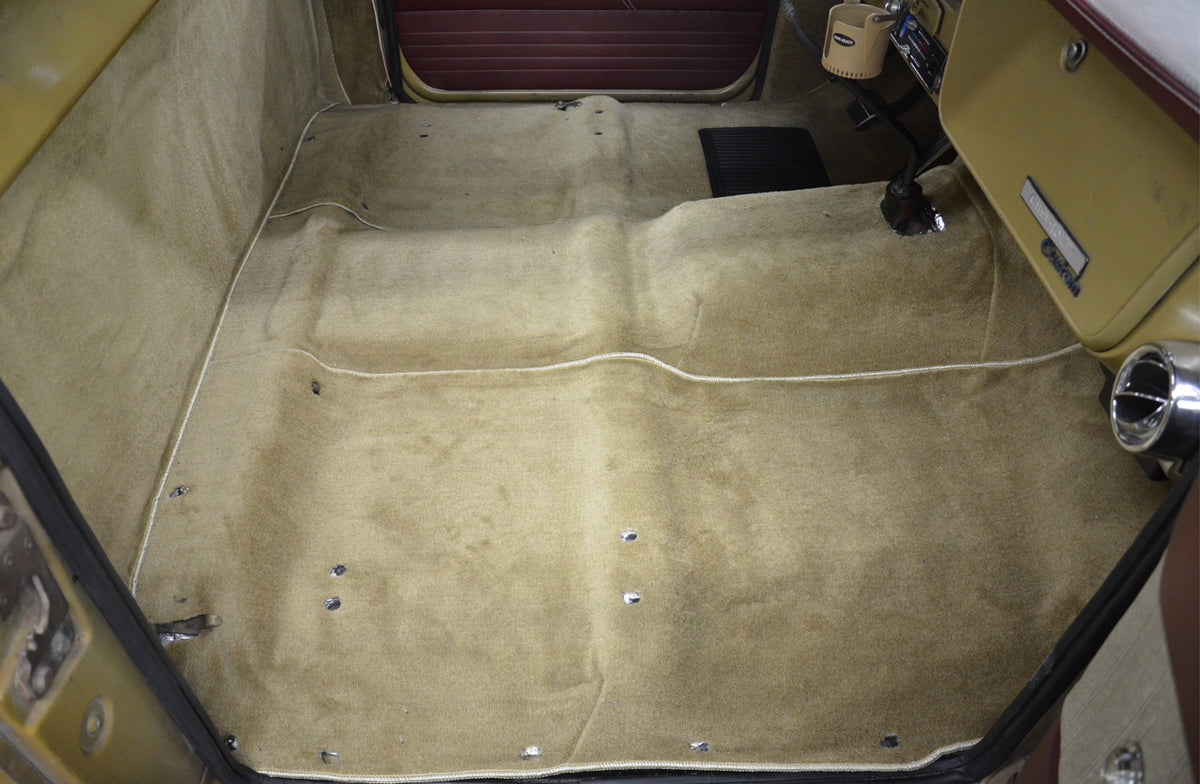 67-'72 High Hump FLOOR MAT